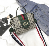 Trend handbags hit