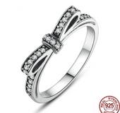Cute bow ring