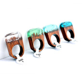 Hand-grinding ring resin