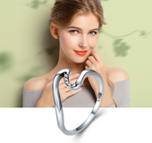 Stylish zircon ring