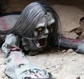 Halloween Props Scary Crawling Doll
