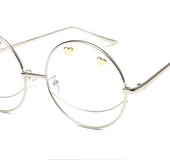 Retro round sunglasses exaggerated styling glasses