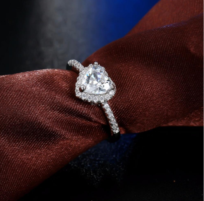 Ring fashion