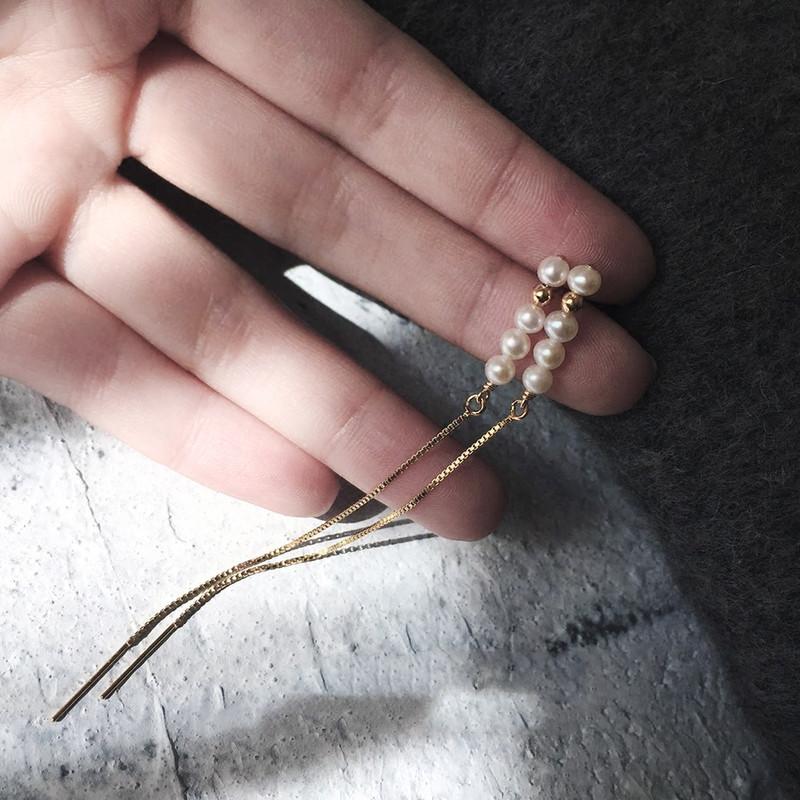 Exaggerated string studs
