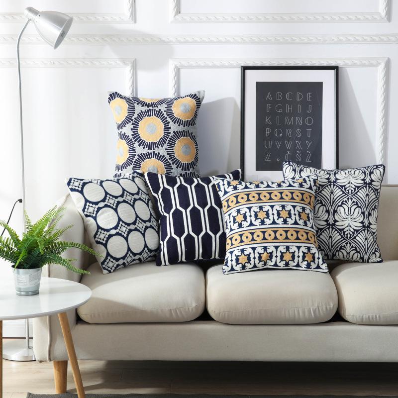 Composite wool embroidery pillow