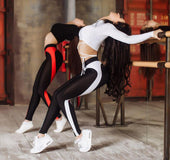 Amazon hot style red and white stripes x fitness yoga leggings