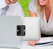 Creative dual screen display connection clip