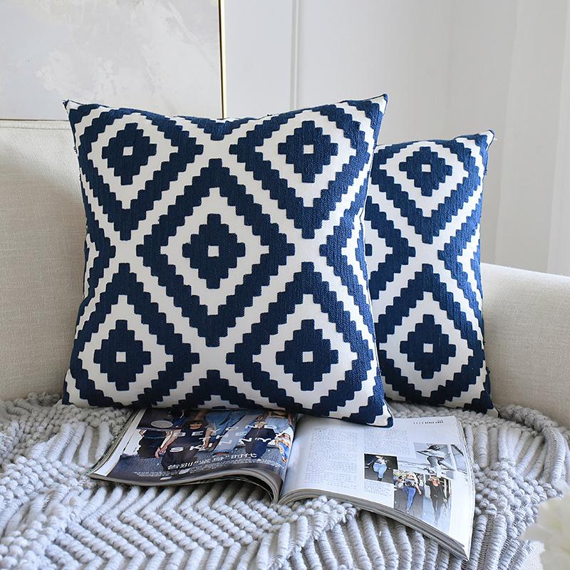 Blue and white embroidered waist pillowcase