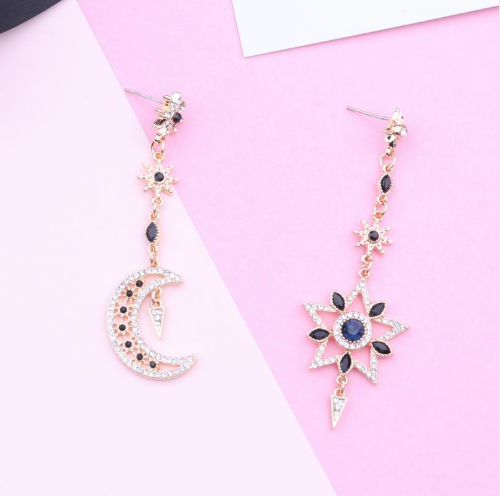 Star Moon Asymmetric S925 Silver Needle Drop Earrings