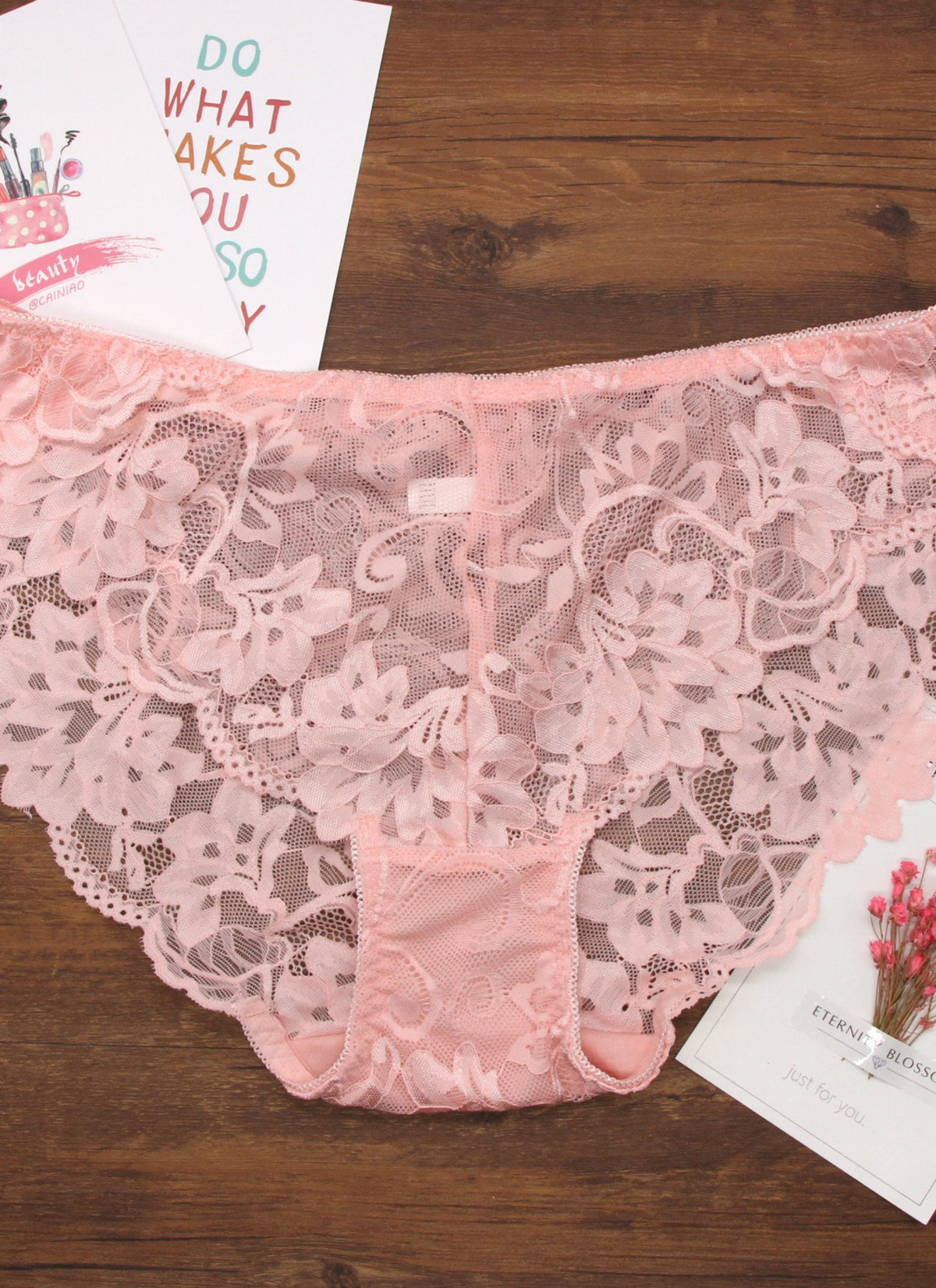Transparent mesh lace seamless underwear