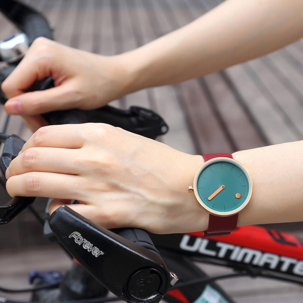 Simple creative belt watch