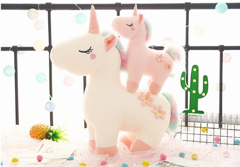 Plush unicorn toy