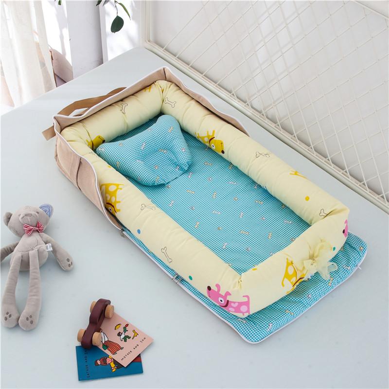 Portable baby crib