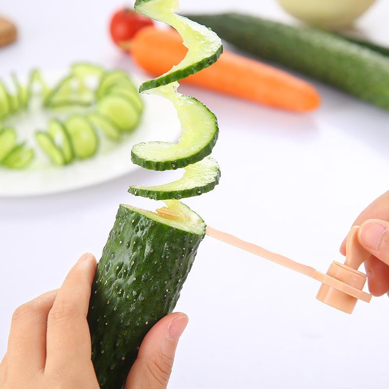 Creative fruit and vegetable curler manual cucumber slicer