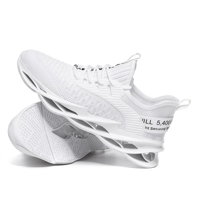 Flying mesh shoes