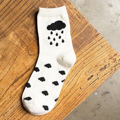 Pouch egg footprints, individual socks