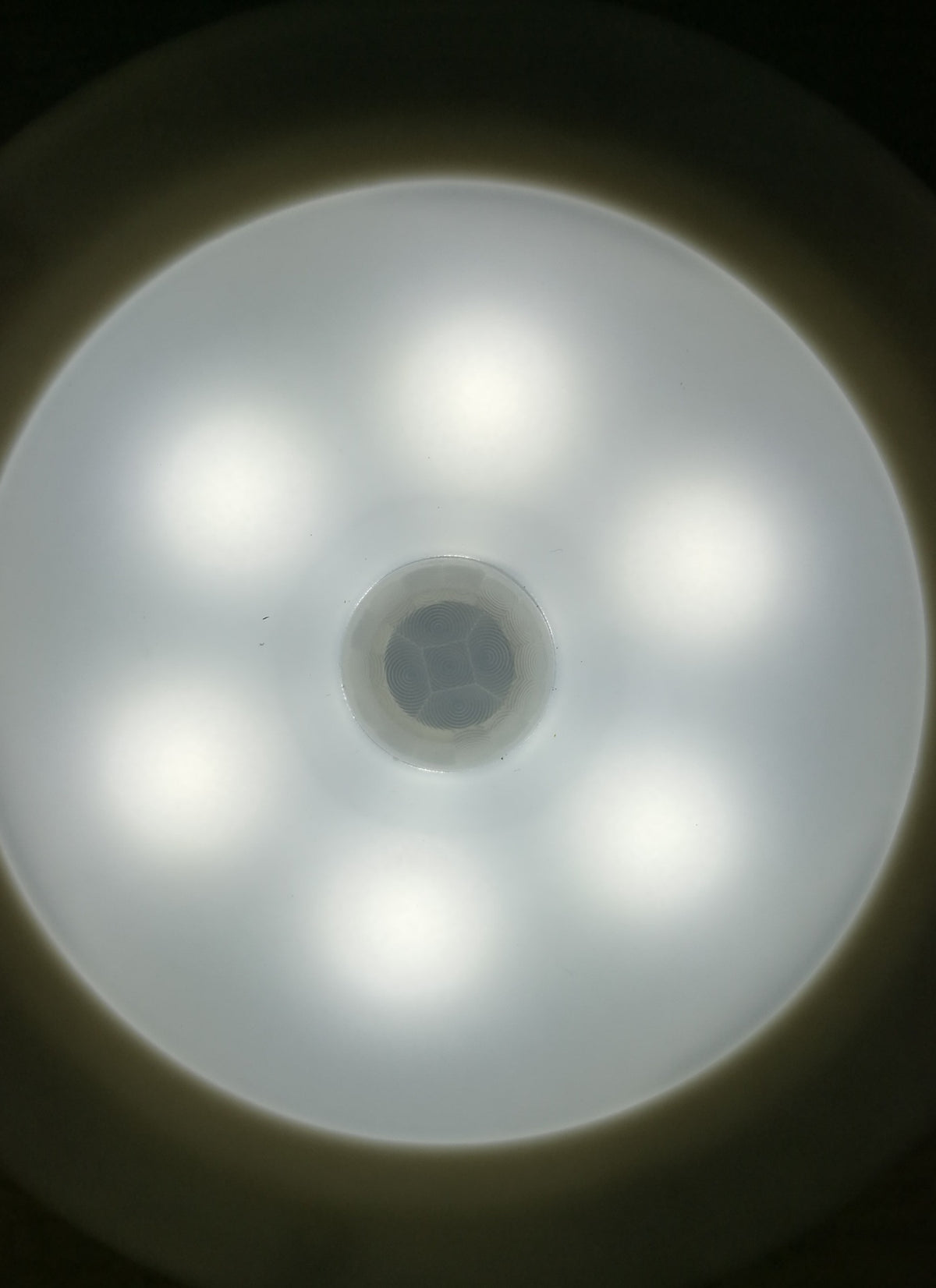 Lampara nocturna LED para corredores