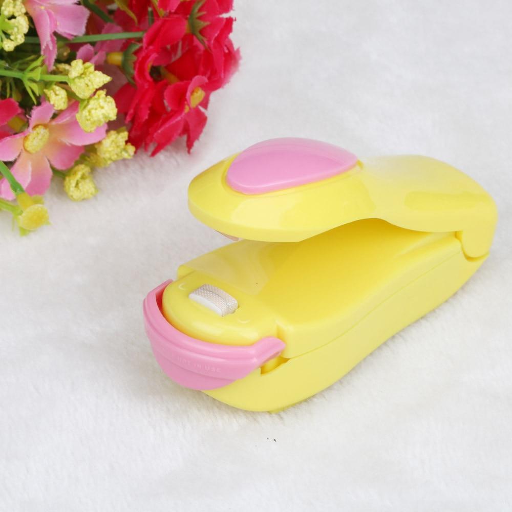 Mini sealing machine