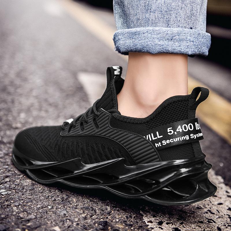 Flying mesh shoes