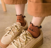 Loose mouth stockings embroidered