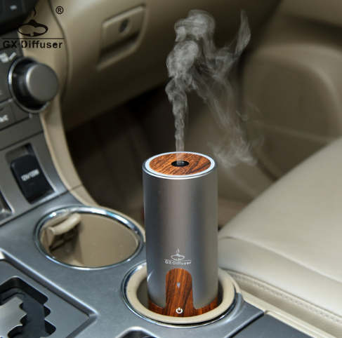 Car aromatherapy essential oil humidifier diffuser atomizer