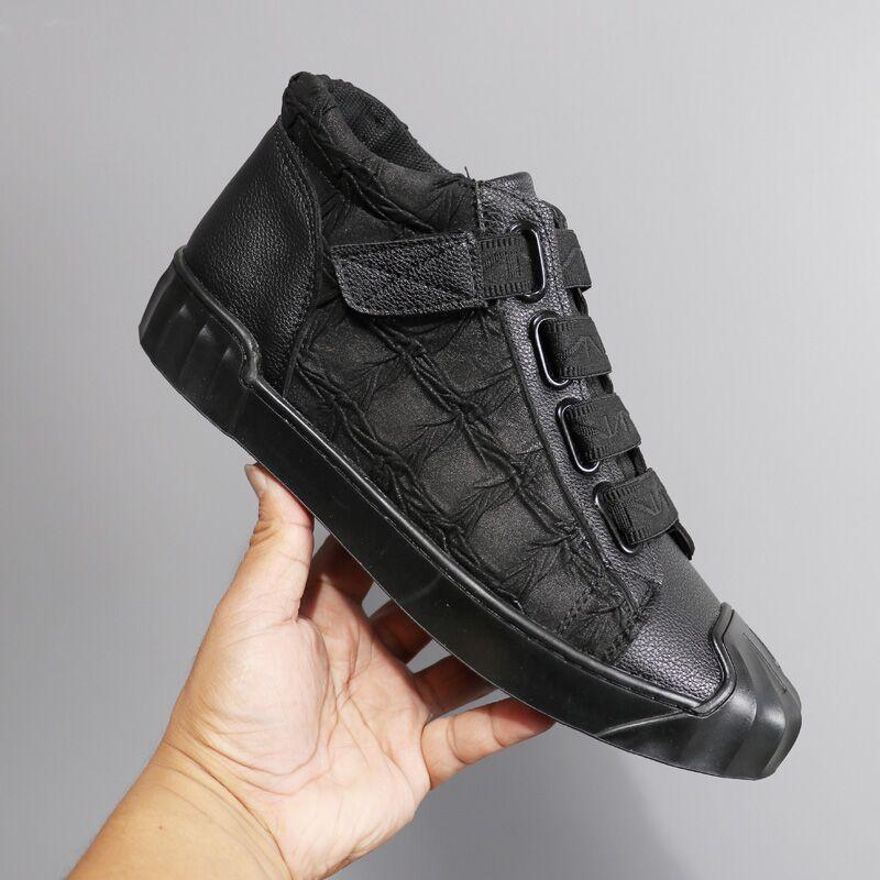 2020 spring new men's shoes breathable fashion casual shoes