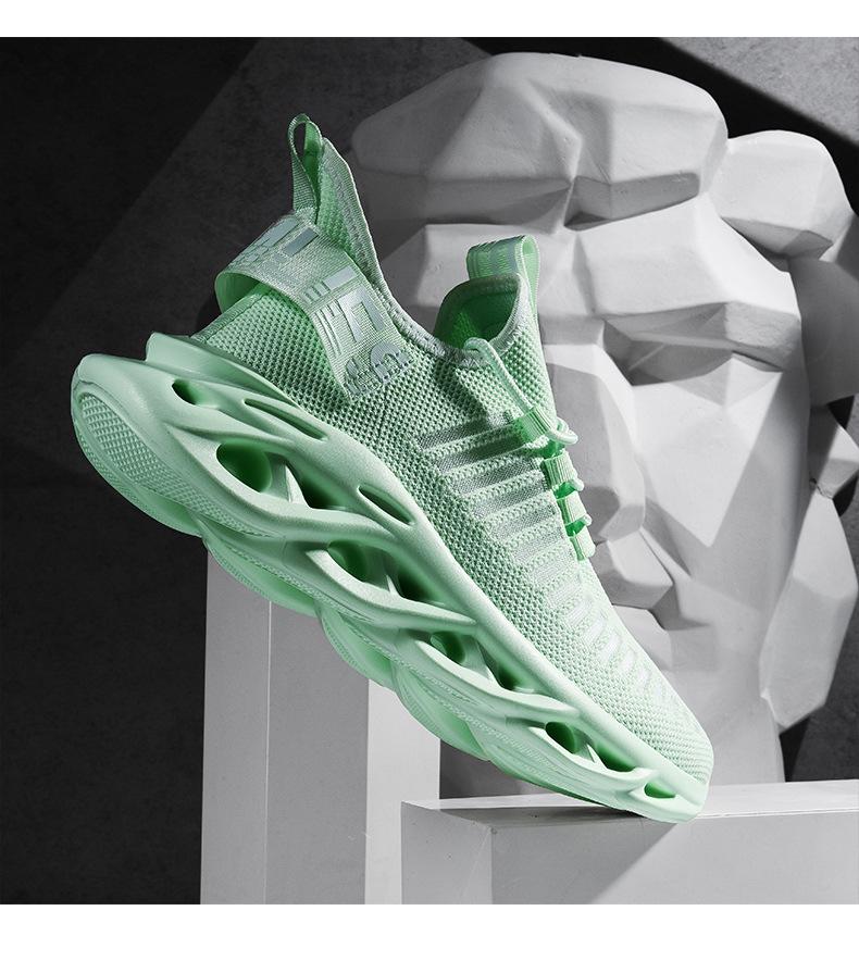 Flying woven mesh shoes