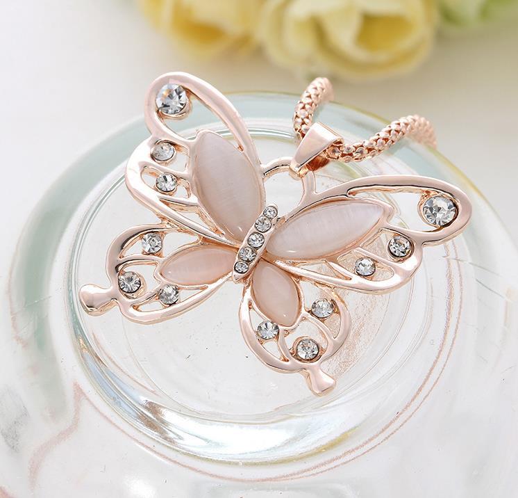 Collar De Espíritu De Mariposa