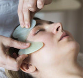 Beauty jade scraping