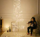 Ins girl heart star tree light net red room layout Han style bedroom female vibrating Christmas tree decoration floor lamp