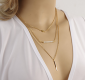 Collares de color dorado