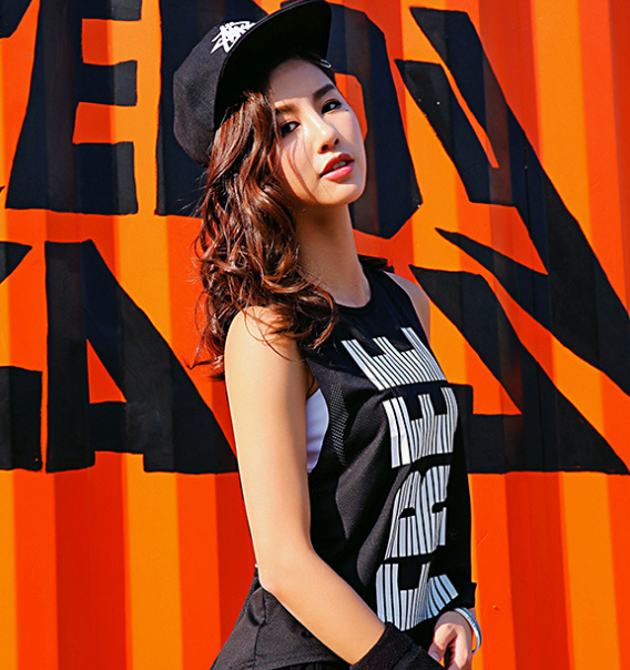 Sport tops