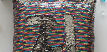 Factory direct supply of European double color glitter sequins pillow pillow Mermaid sleeve by a pillowcase customized wholesale