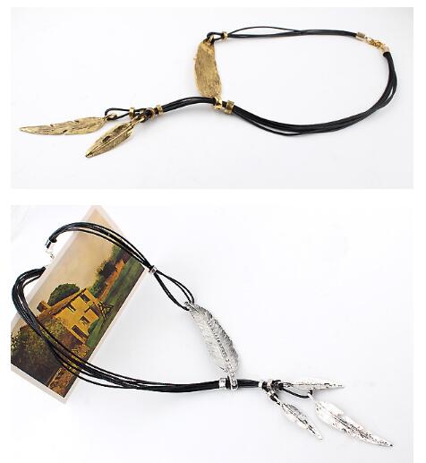 Collar Hoja De Plumas