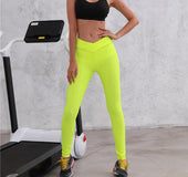 Hips, thin leggings, yoga pants