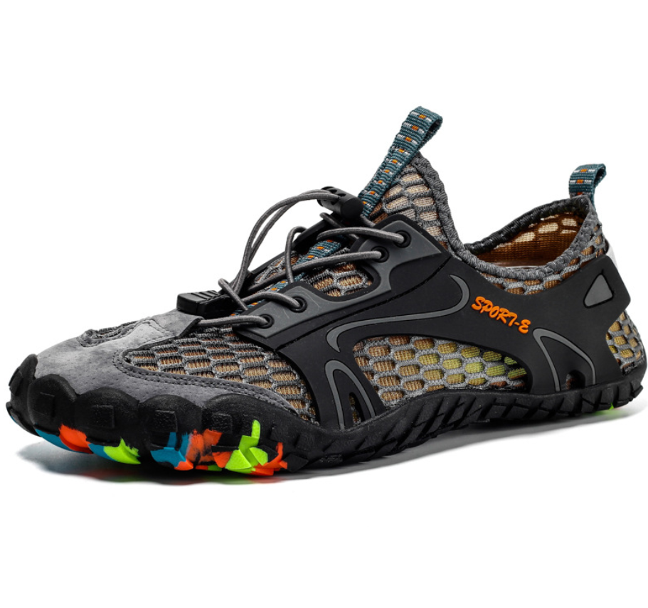 Mountaineering shoes