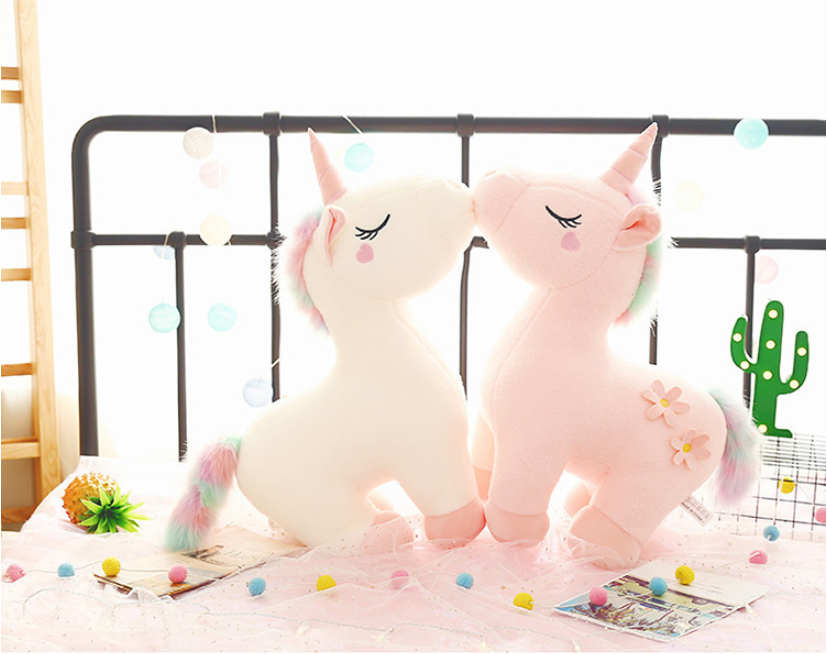 Plush unicorn toy