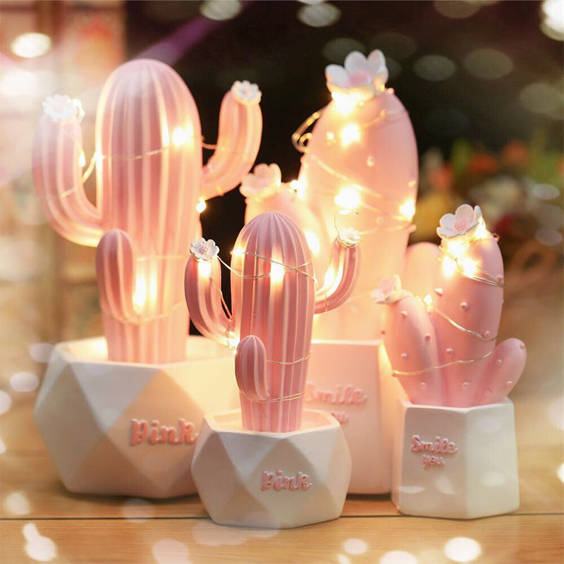 Luz nocturna de cactus