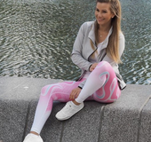 Leggings female four-needle six-line digital powder white color matching hip elastic high waist leggings