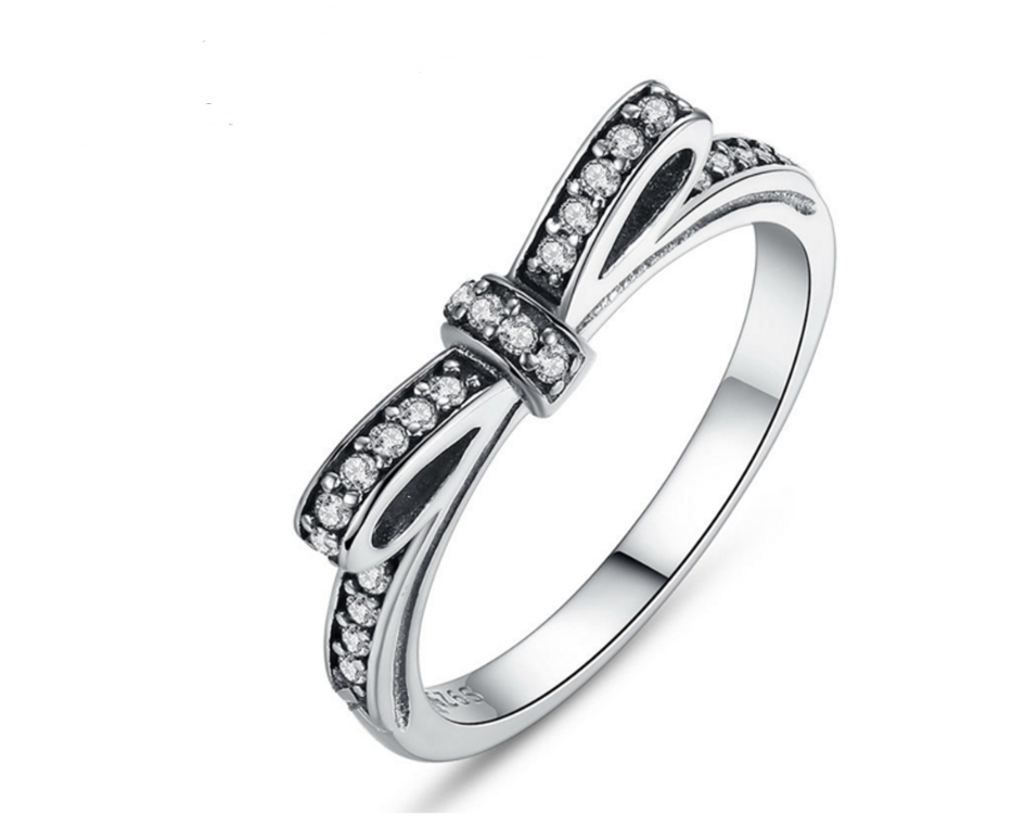 Cute bow ring