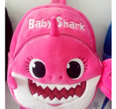 Mochila Baby Shark Escuela