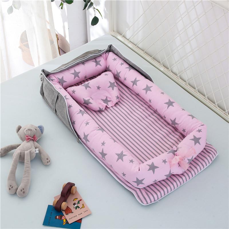 Portable baby crib