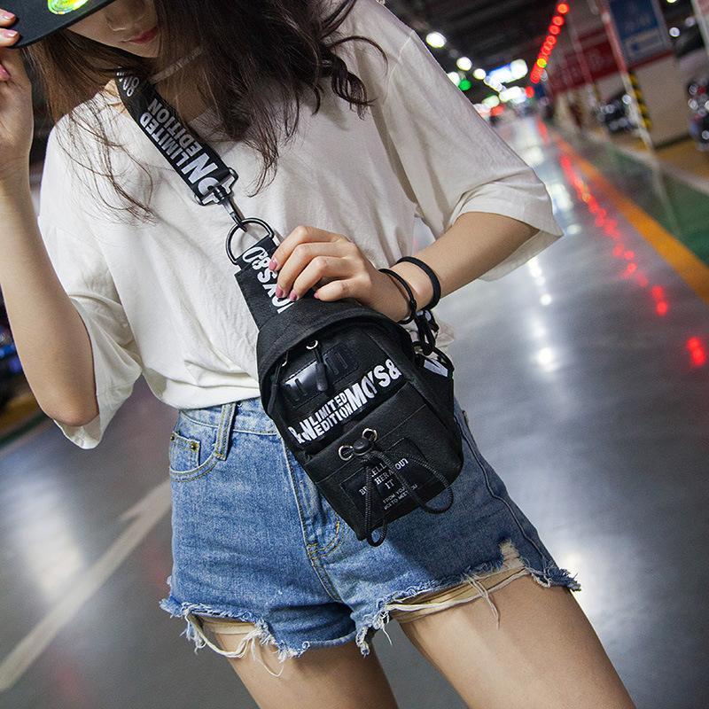 Contrast letter messenger bag