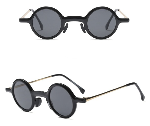 Round frame sunglasses