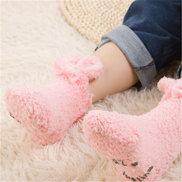 Coral velvet socks
