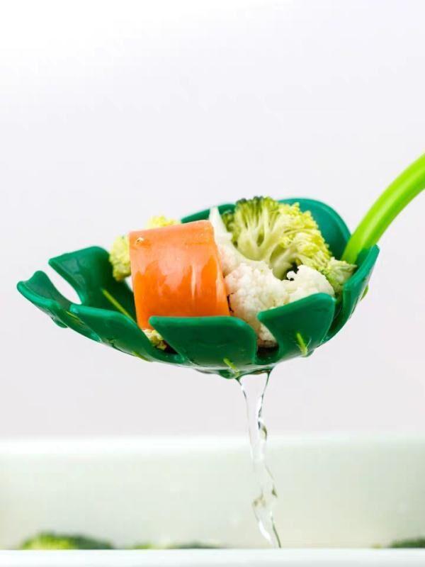 Creative leaf colander