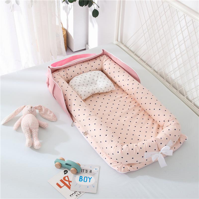 Portable baby crib