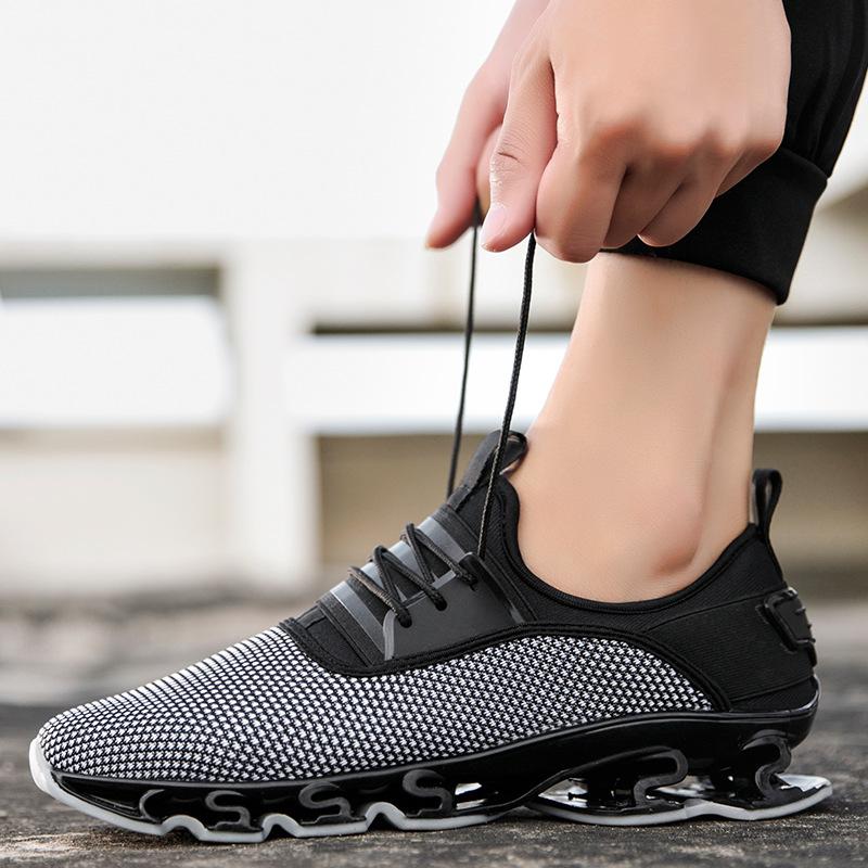 Summer sports shoes breathable men's shoes 2020 new flying woven men's shoes mesh casual shoes student running shoes men's tide