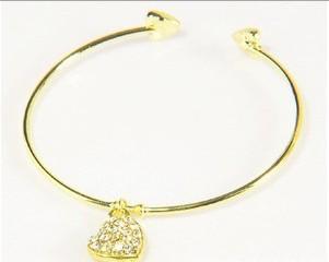 Apertura, corazón, pulsera