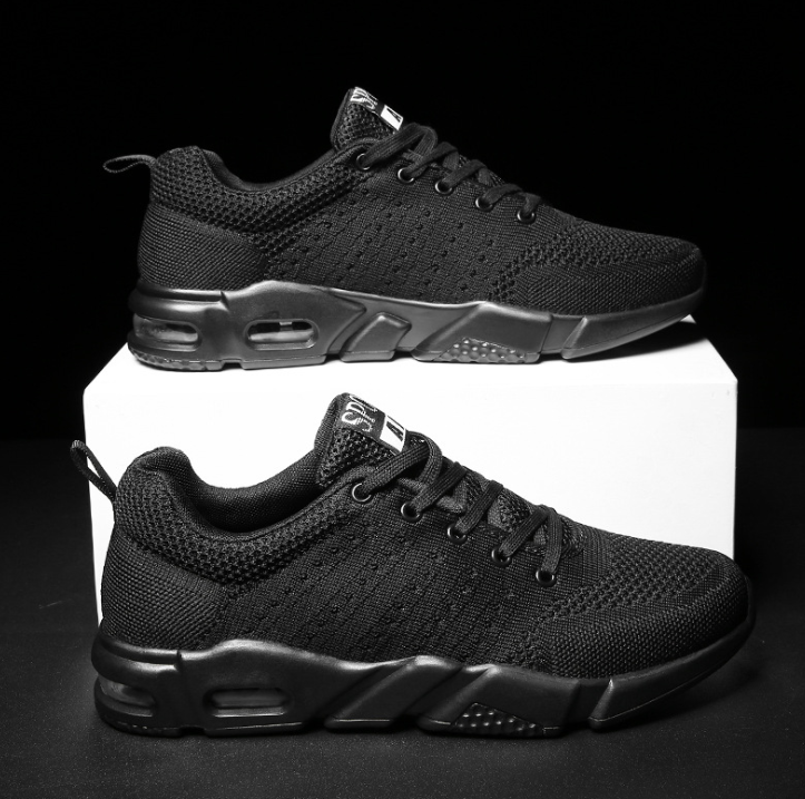 a pair of shipping in the autumn of 2020 new sport shoes breathable fabric cushion shoes all-match fly wear running shoes